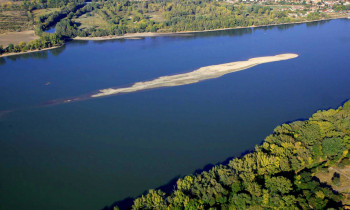 Zsolt Kalotás / Duna-Ipoly National Park - Inflow of the Ipoly River to the Danube